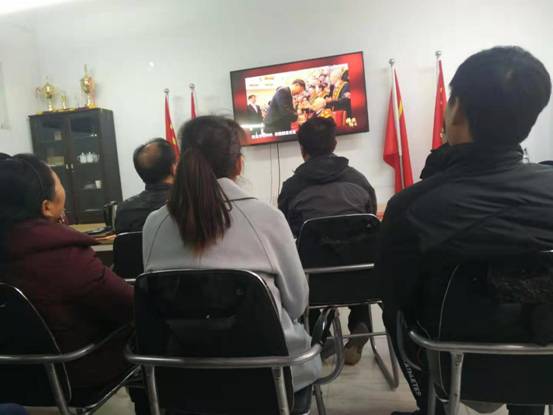 d58c24de260956f4a5de019f38e6707